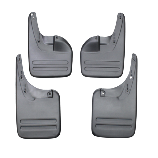 hilux-mud-flaps-2005-black-4x2