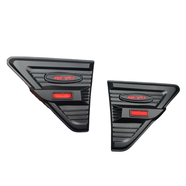 toyota-hilux-revo-fender-vent-trim-2020