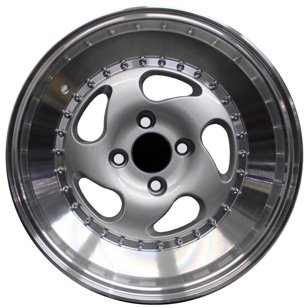15 inch - Carera - 4X100 - Silver Machined Lip